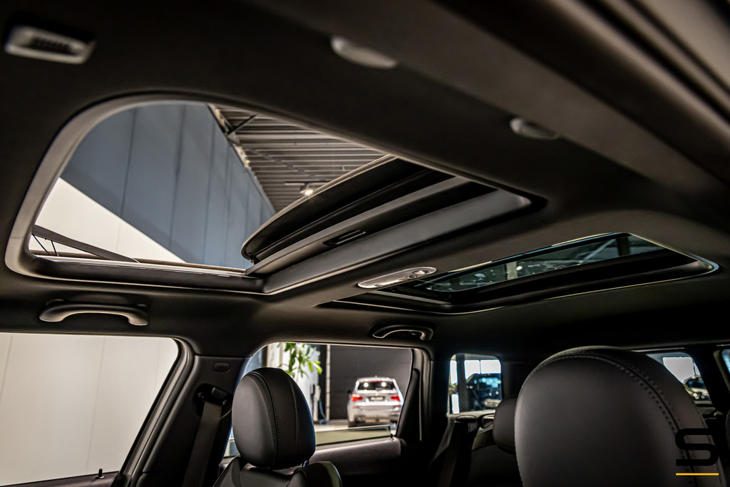 MINI Clubman 2.0 Cooper S Chili|Pano|Cam|Black-pack|H&K|APK 37549162-2.jpg | Schalk Automotive