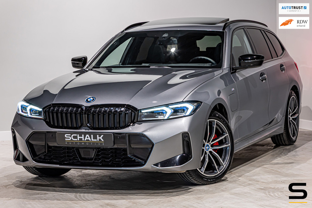 BMW 3 Serie Touring 330e|M-sportPro|Trekhaak|Cam|HUD|Acc 52145297-63.jpg | Schalk Automotive