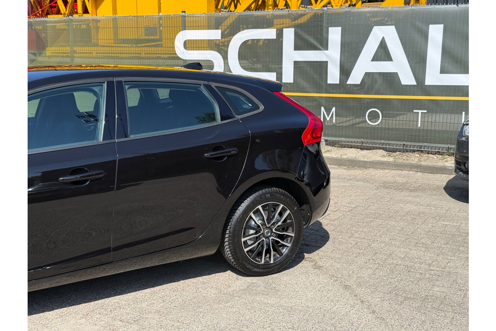 Volvo V40 2.0 D2 Nordic+|NAP|Trekhaak|Nette auto|Nieuwe APK 53927230-5.jpg | Schalk Automotive