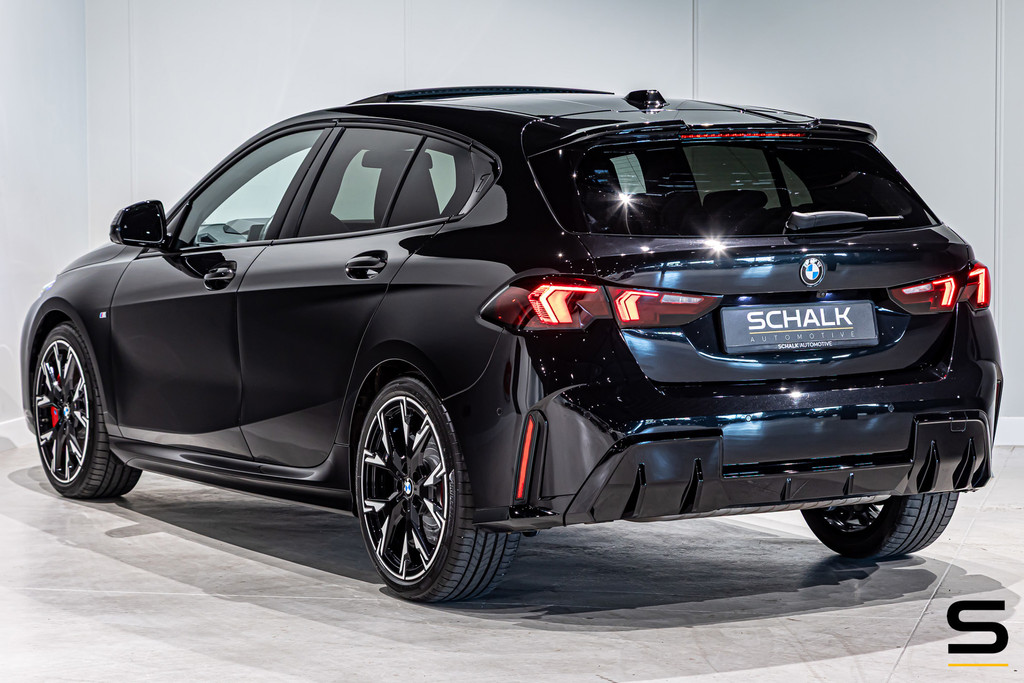 BMW 1 Serie 120 M-Sport Pro|Pano|HUD|H&K|Full options 54472268-1.jpg | Schalk Automotive