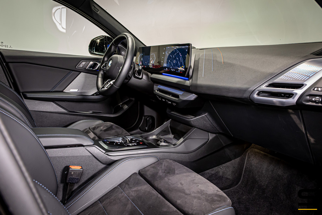 BMW 1 Serie 120 M-Sport Pro|Pano|HUD|H&K|Full options 54472268-21.jpg | Schalk Automotive