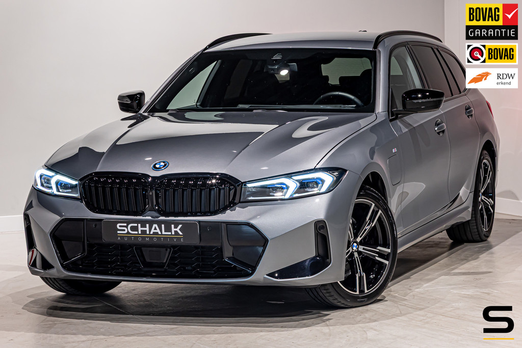 BMW 3 Serie Touring 330e xDrive|M-sport|Fiscaal aantrekkelijk 54927032-68.jpg | Schalk Automotive