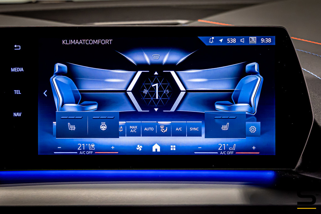BMW 1 Serie 120 M Sport Pro|Pano|H&K|HUD|360°|ACC|Iconic|NEW 55971045-14.jpg | Schalk Automotive