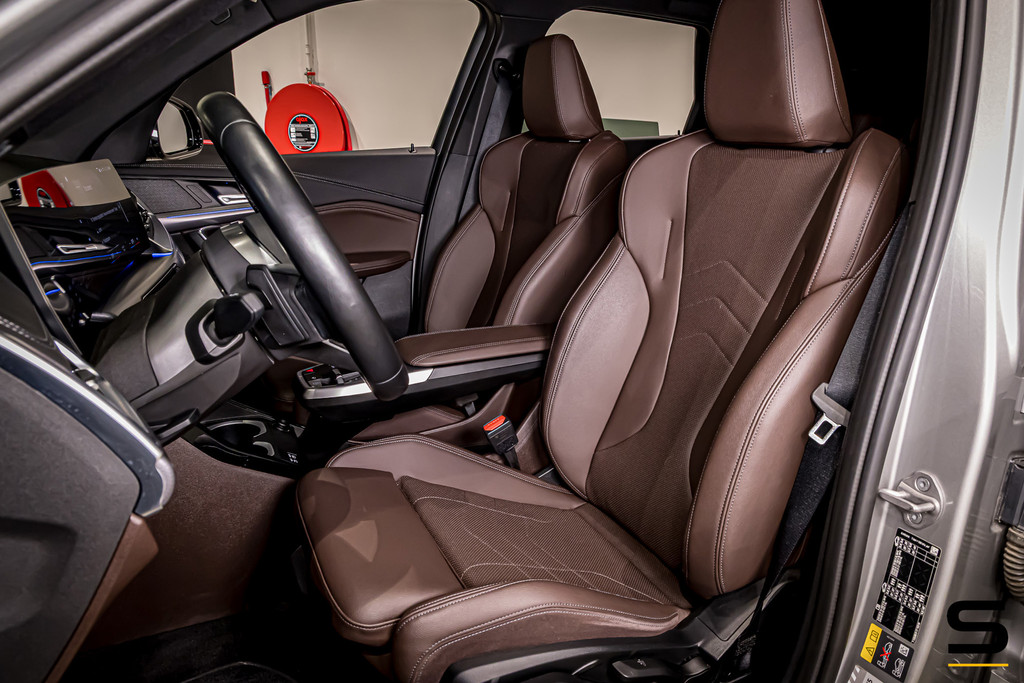 BMW X1 XDrive25e|M-sport|Comfort Access|Sportstoelen|LED 56575113-61.jpg | Schalk Automotive
