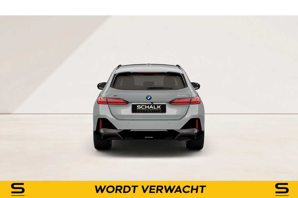 BMW 5 Serie Touring 550e|M-Sport Pro|Pano|B&W|Fiscaal gunstig 57310700-9.jpg | Schalk Automotive